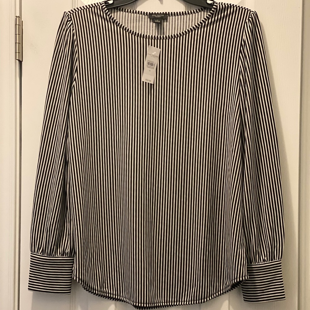 Ann Taylor black/white striped long sleeve top